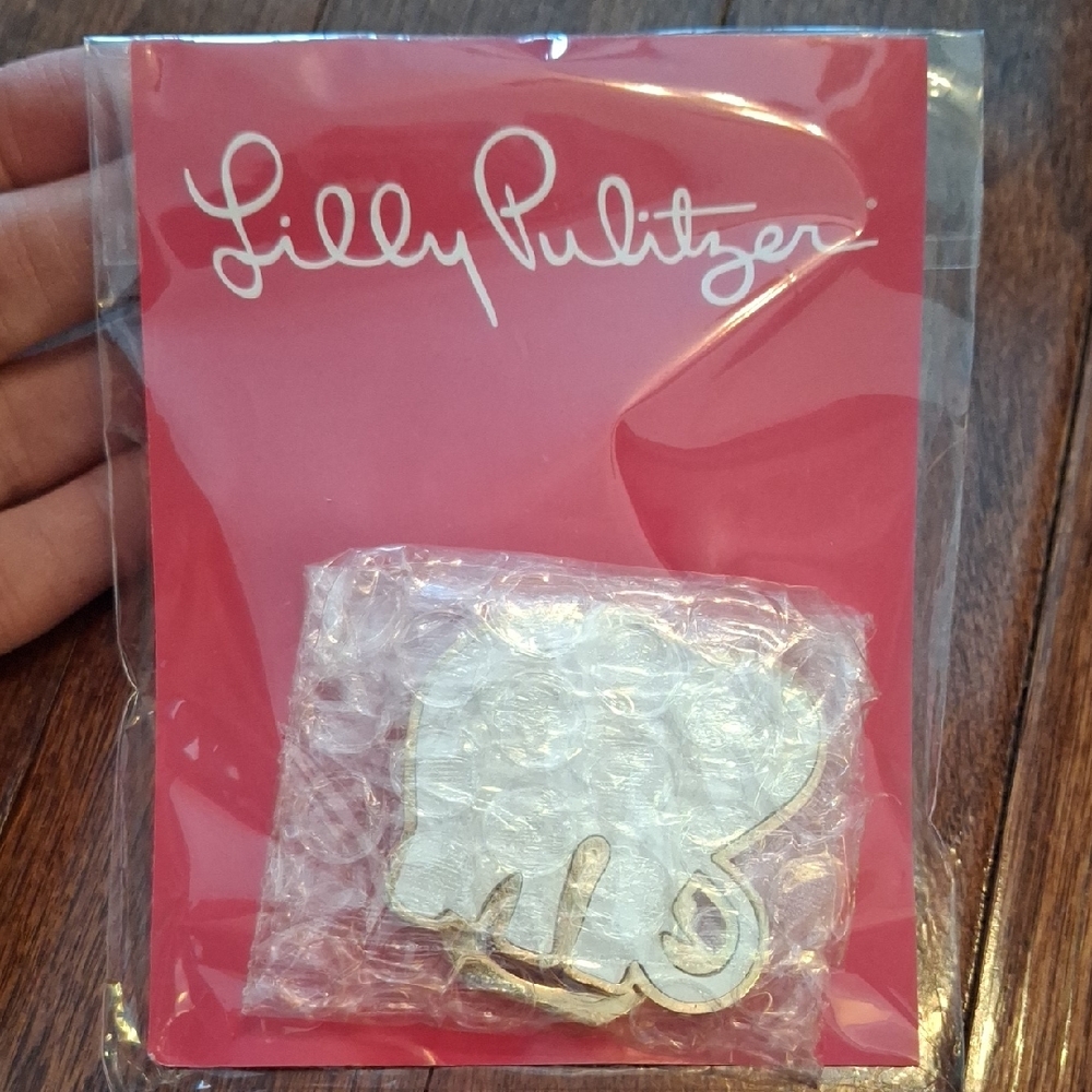 New! Lilly Pulitzer Phone Ring